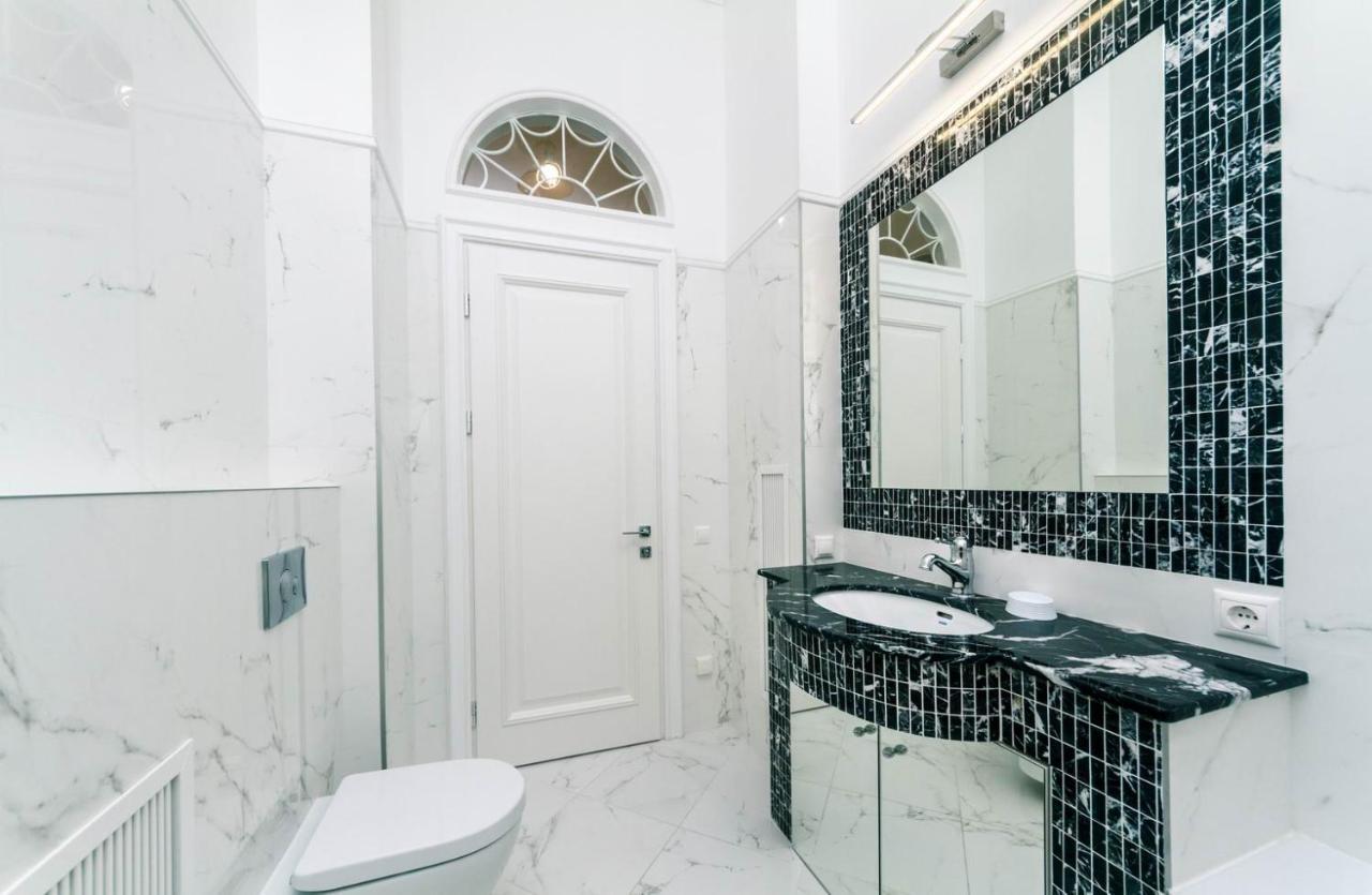 Vip Near Premier Palace & Arena City Kiev Bagian luar foto