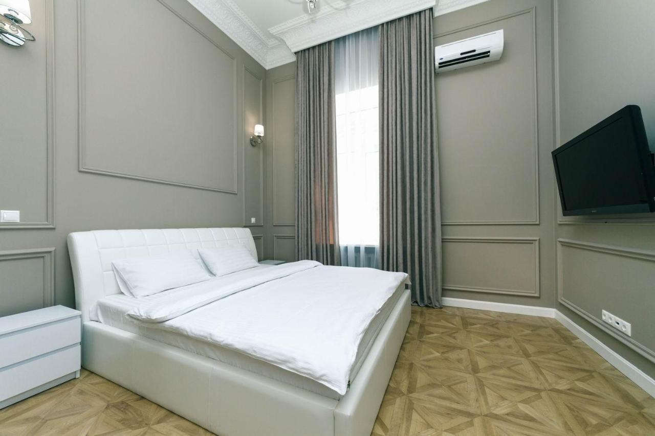 Vip Near Premier Palace & Arena City Kiev Bagian luar foto
