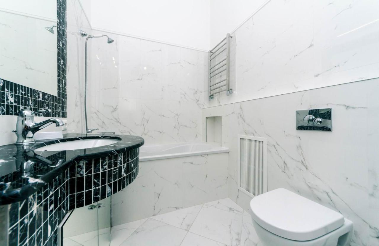 Vip Near Premier Palace & Arena City Kiev Bagian luar foto